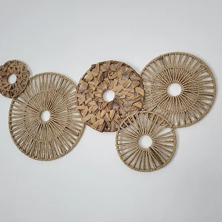 Calme - Wifi - Netflix - Stationnement Gratuit Apartament *